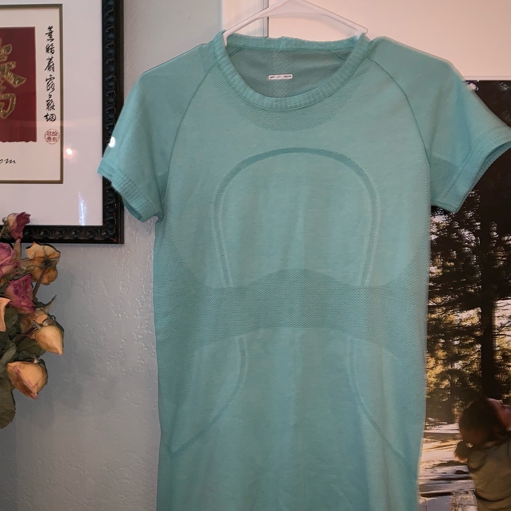 Lululemon Swiftly Tech Crew Tee